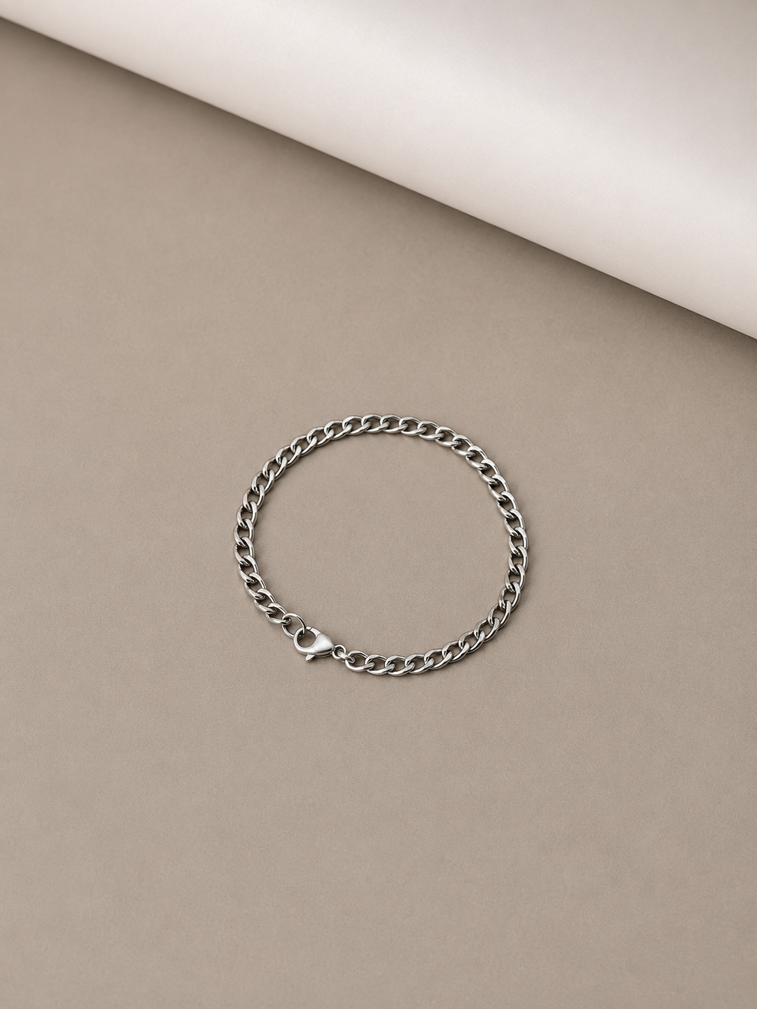 SLIM CUBED BRACELET