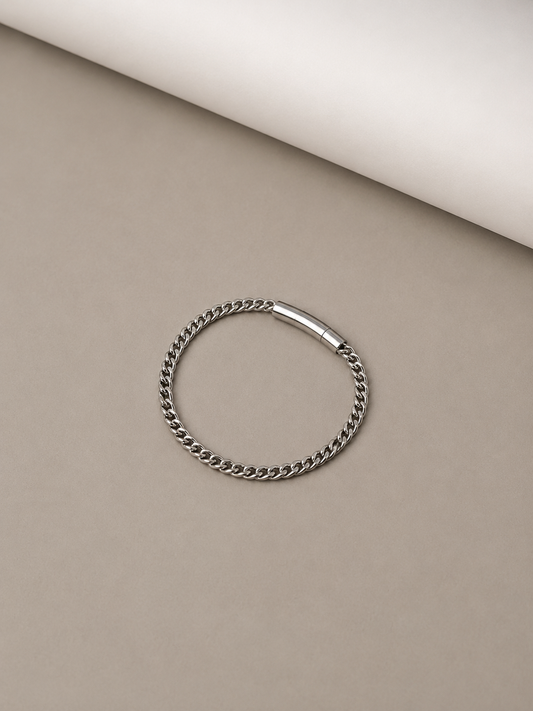 SILVER COATED SIGNATURE ZINYLE BRACELET - SQUARED